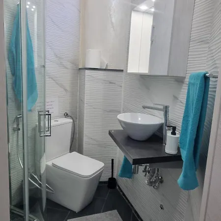 Domus Cestai 3*