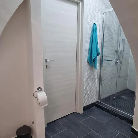 Domus Cestai Maison d'hôtes *